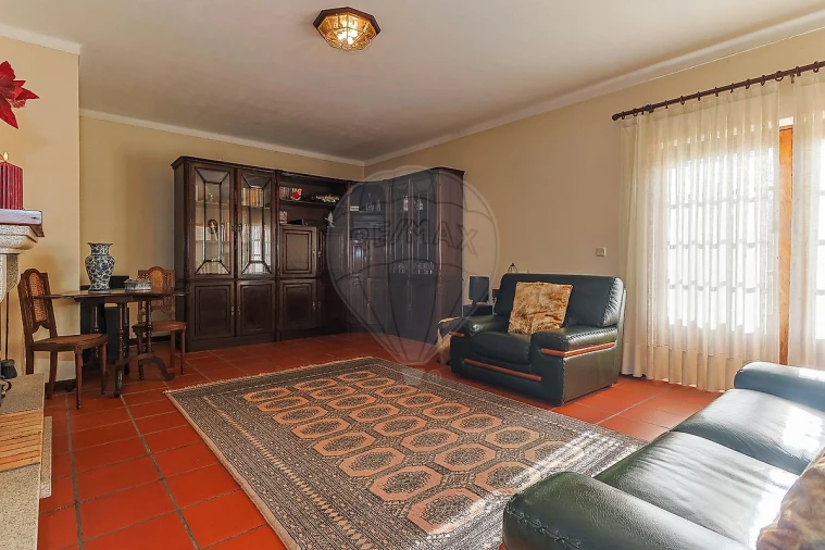 Moradia T2 para Venda em Maiorca Foto 11