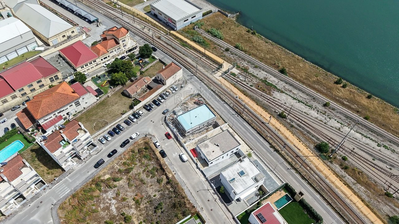 Moradia T4 para Venda em Vila Verde Foto 22
