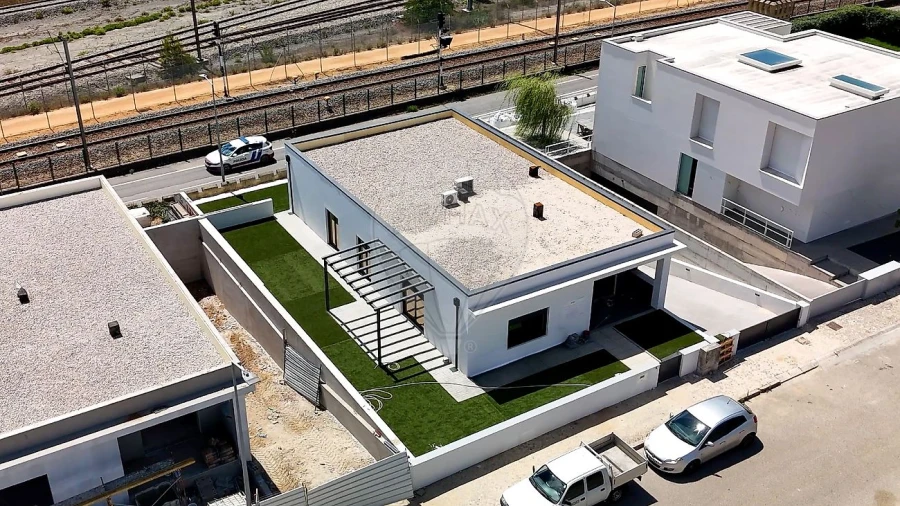 Moradia T4 para Venda em Vila Verde Foto 15