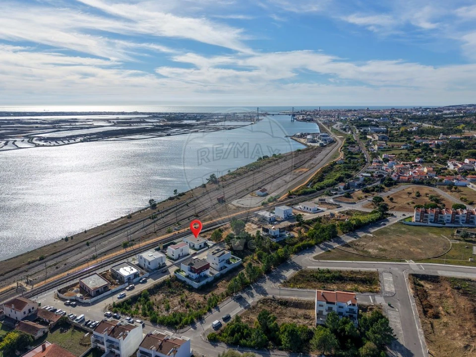 Moradia T4 para Venda em Vila Verde Foto 23