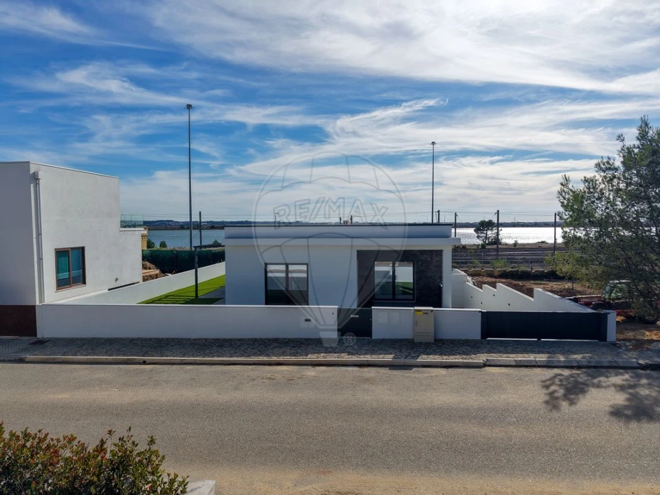 Moradia T4 para Venda em Vila Verde Foto 22