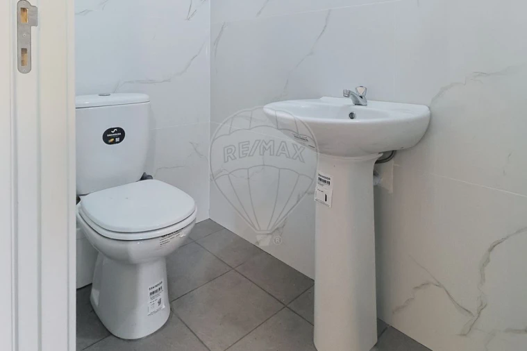 Moradia T4 para Venda em Vila Verde Foto 20