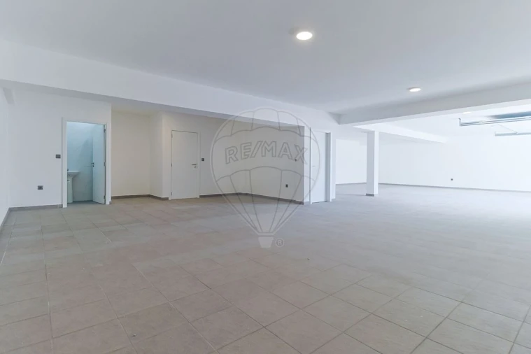 Moradia T4 para Venda em Vila Verde Foto 19