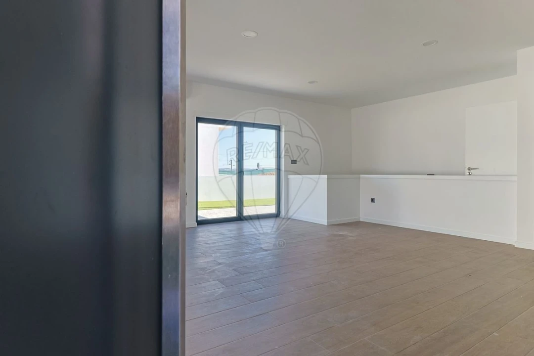 Moradia T4 para Venda em Vila Verde Foto 6