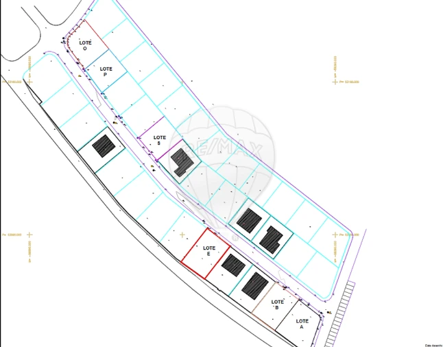 Moradia T4 para Venda em Vila Verde Foto 22