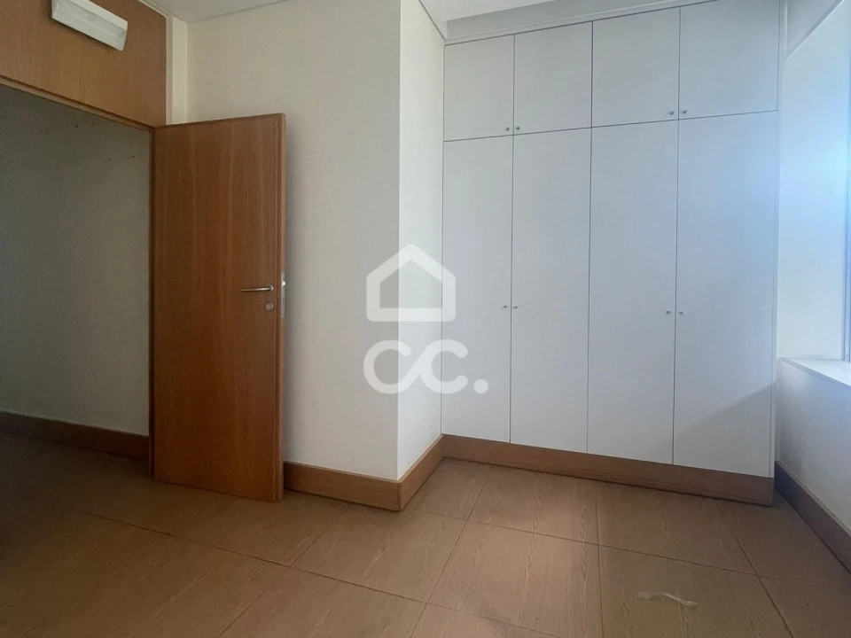 Negócio para Venda em Delães Foto 6