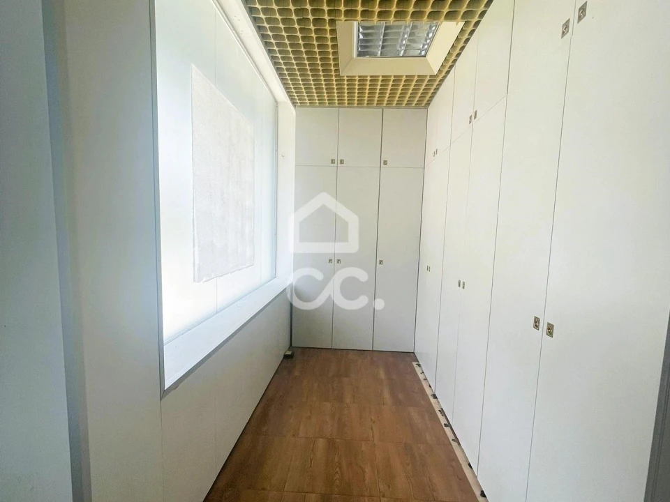 Negócio para Venda em Delães Foto 24