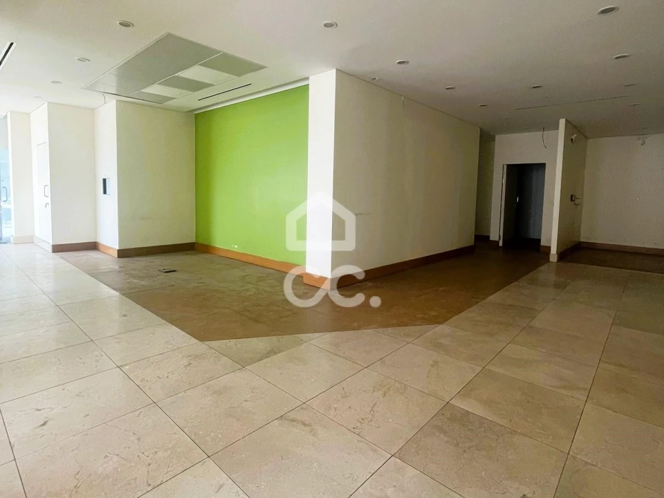 Negócio para Venda em Delães Foto 2