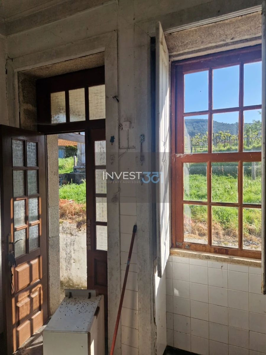 Moradia T6 para Venda em Covas Foto 10