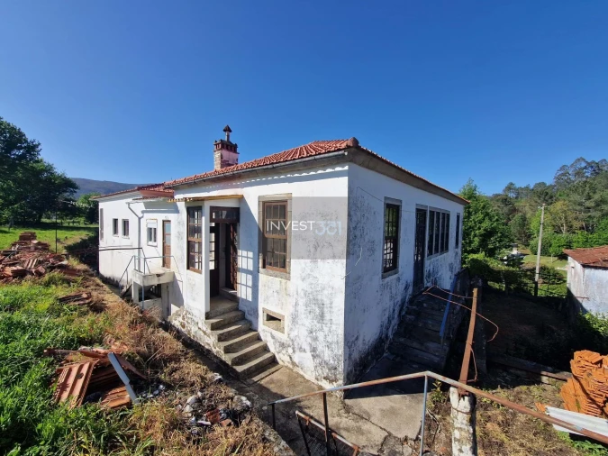 Moradia T6 para Venda em Covas Foto 2