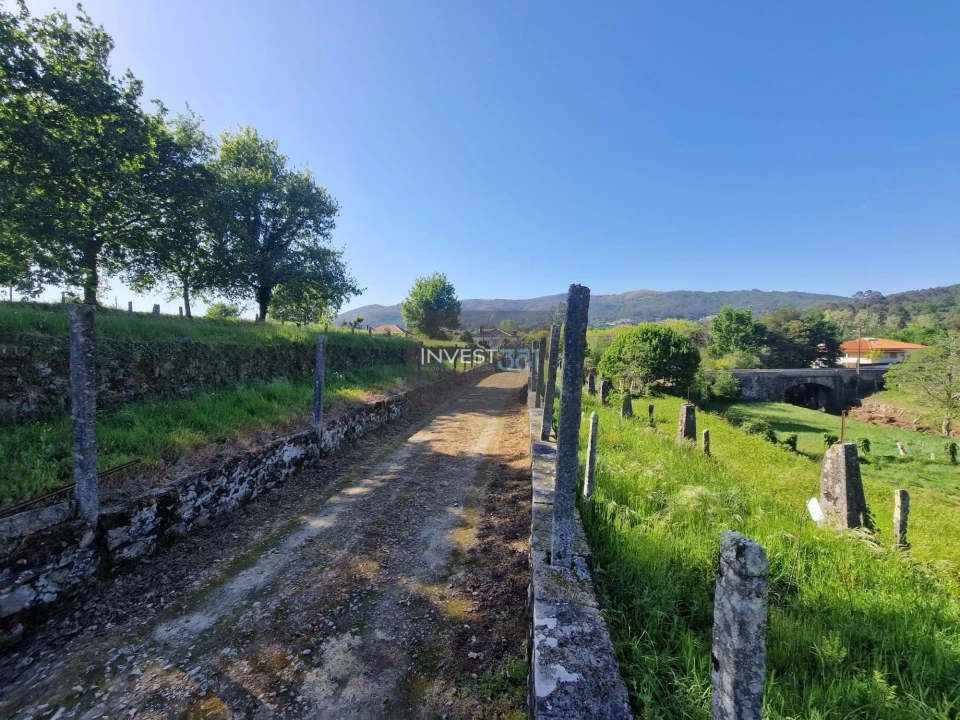 Moradia T6 para Venda em Covas Foto 2