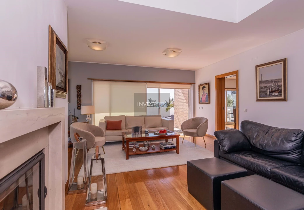 Moradia T5 para Venda em Oeiras e São Julião da Barra, Paço de Arcos e Caxias Foto 14