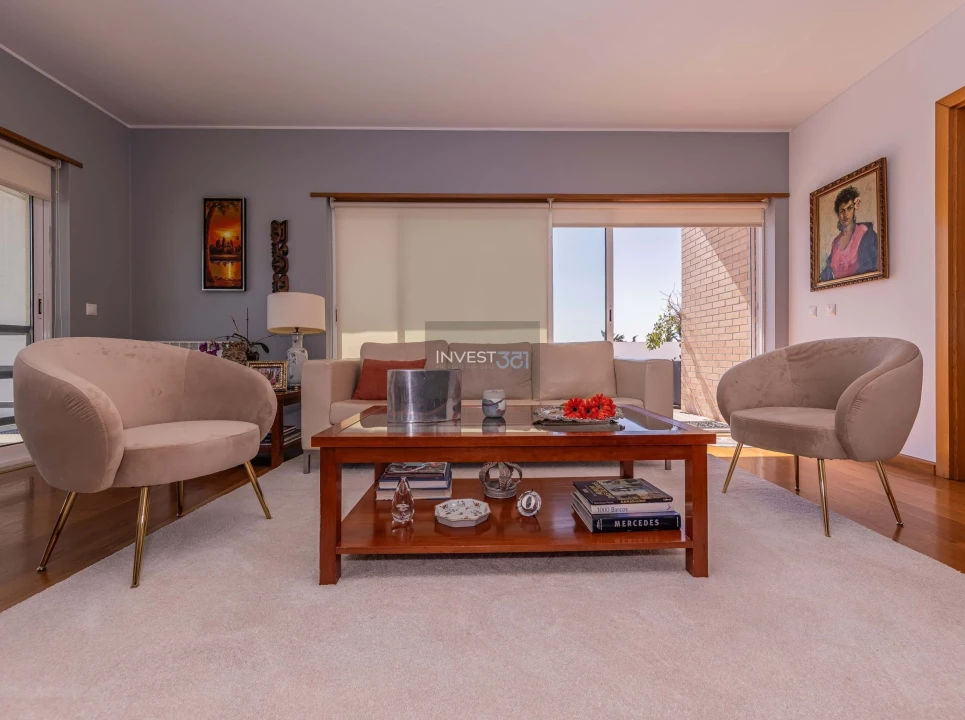 Moradia T5 para Venda em Oeiras e São Julião da Barra, Paço de Arcos e Caxias Foto 13