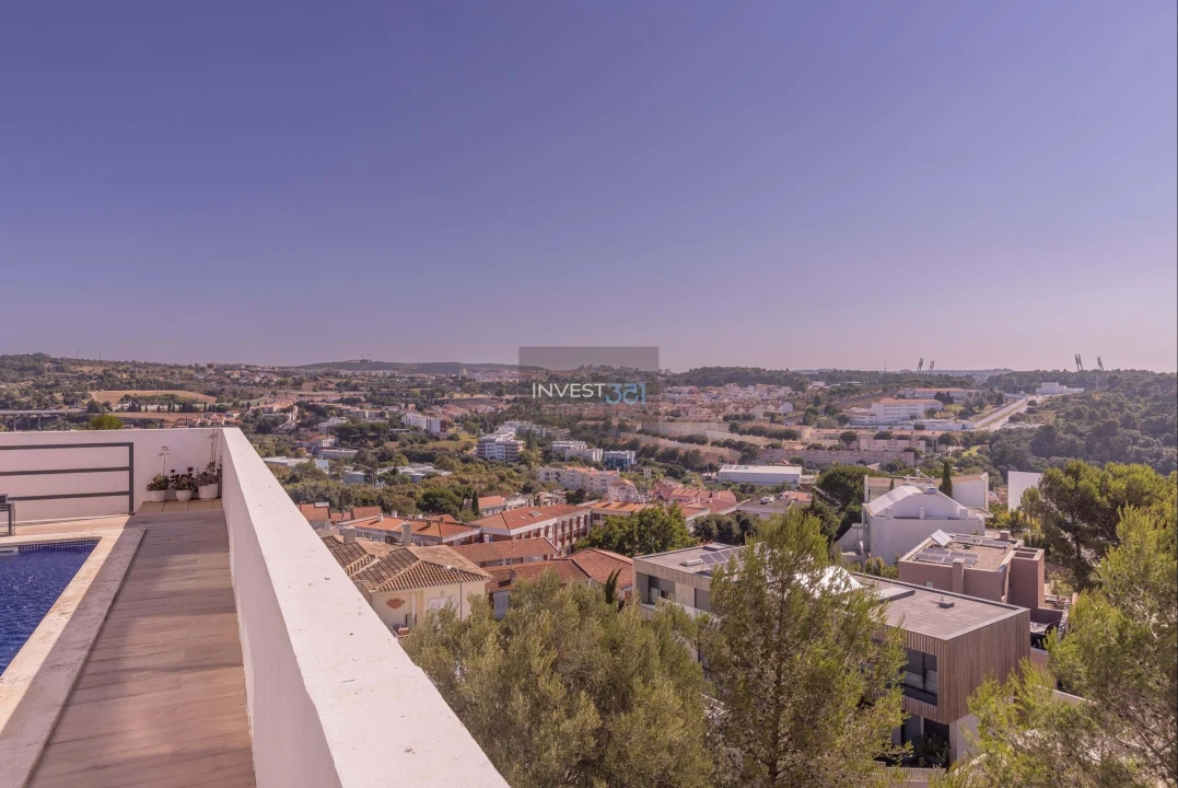 Moradia T5 para Venda em Oeiras e São Julião da Barra, Paço de Arcos e Caxias Foto 7