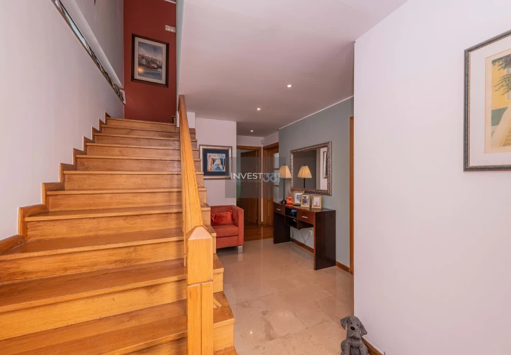 Moradia T5 para Venda em Oeiras e São Julião da Barra, Paço de Arcos e Caxias Foto 27