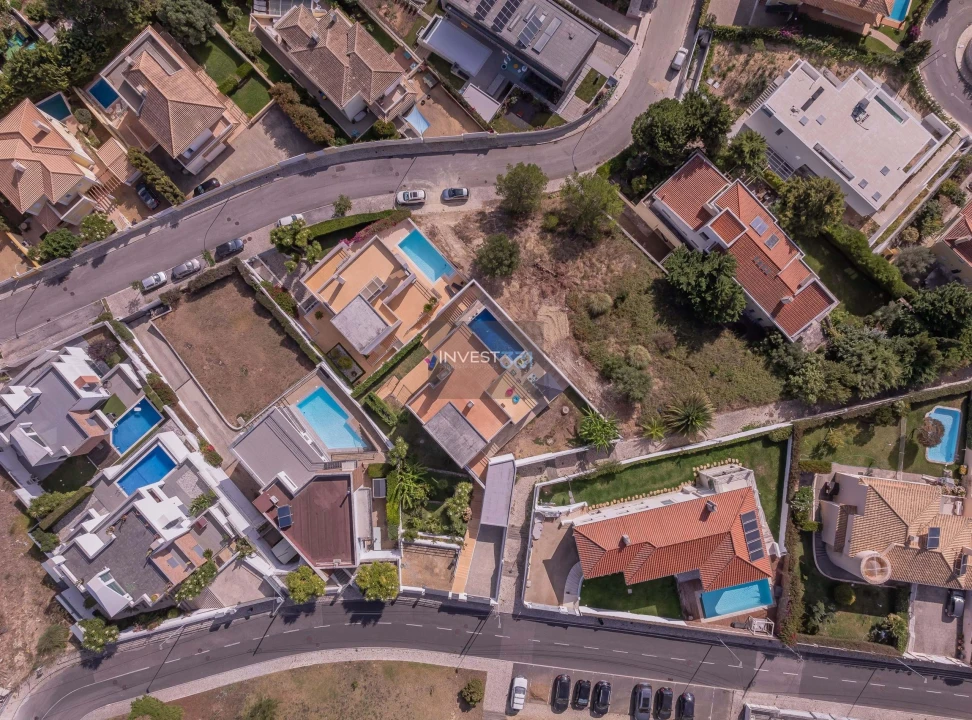 Moradia T5 para Venda em Oeiras e São Julião da Barra, Paço de Arcos e Caxias Foto 46