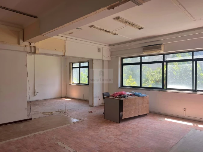 Negócio para Arrendamento em Odivelas Foto 2