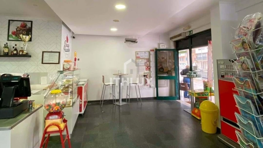 Negócio para Trespasse em Massamá e Monte Abraão Foto 4