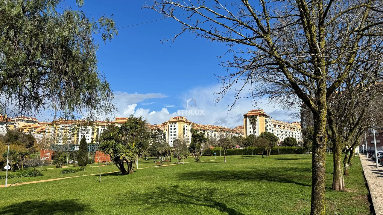 Negócio para Trespasse em Massamá e Monte Abraão Foto 6