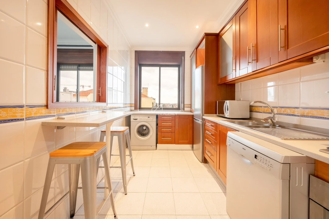 Apartamento T2 para Venda em Campo de Ourique Foto 21