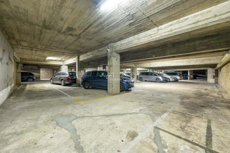 Apartamento T2 para Venda em Campo de Ourique Foto 28