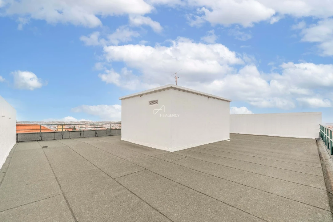 Apartamento T2 para Venda em Campo de Ourique Foto 27