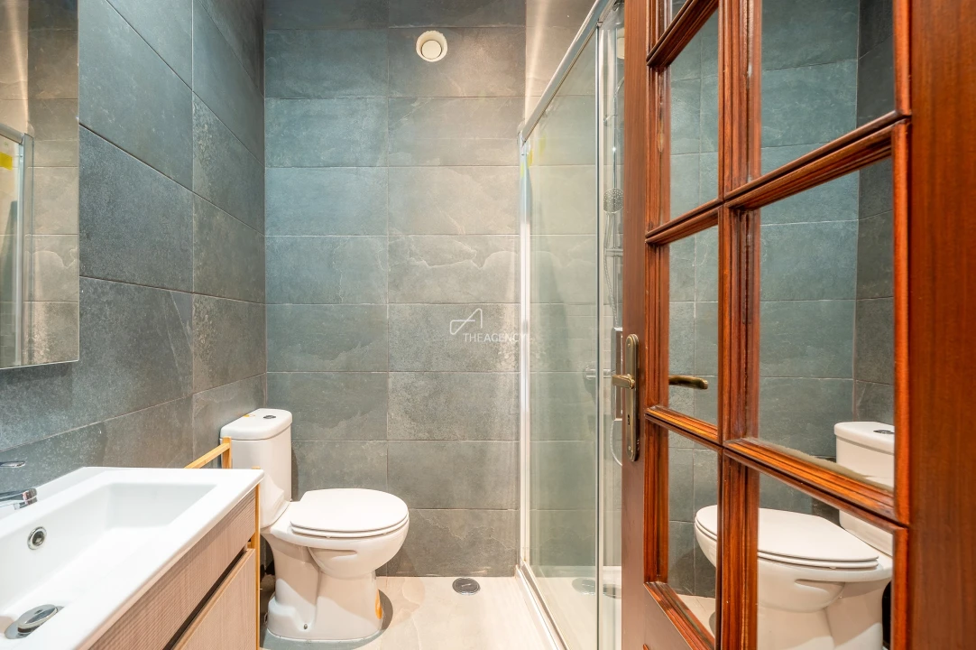 Apartamento T2 para Venda em Campo de Ourique Foto 9