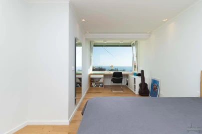 Moradia T5 para Venda em Carcavelos e Parede