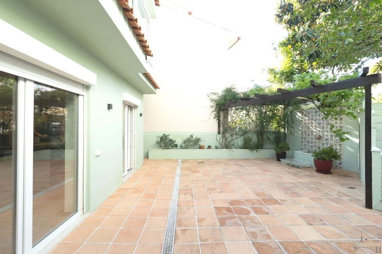 Moradia T5 para Venda em Carcavelos e Parede Foto 13