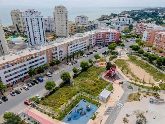 Terreno para Venda em Armação de Pera Foto 15