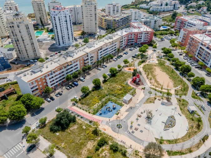 Terreno para Venda em Armação de Pera Foto 4