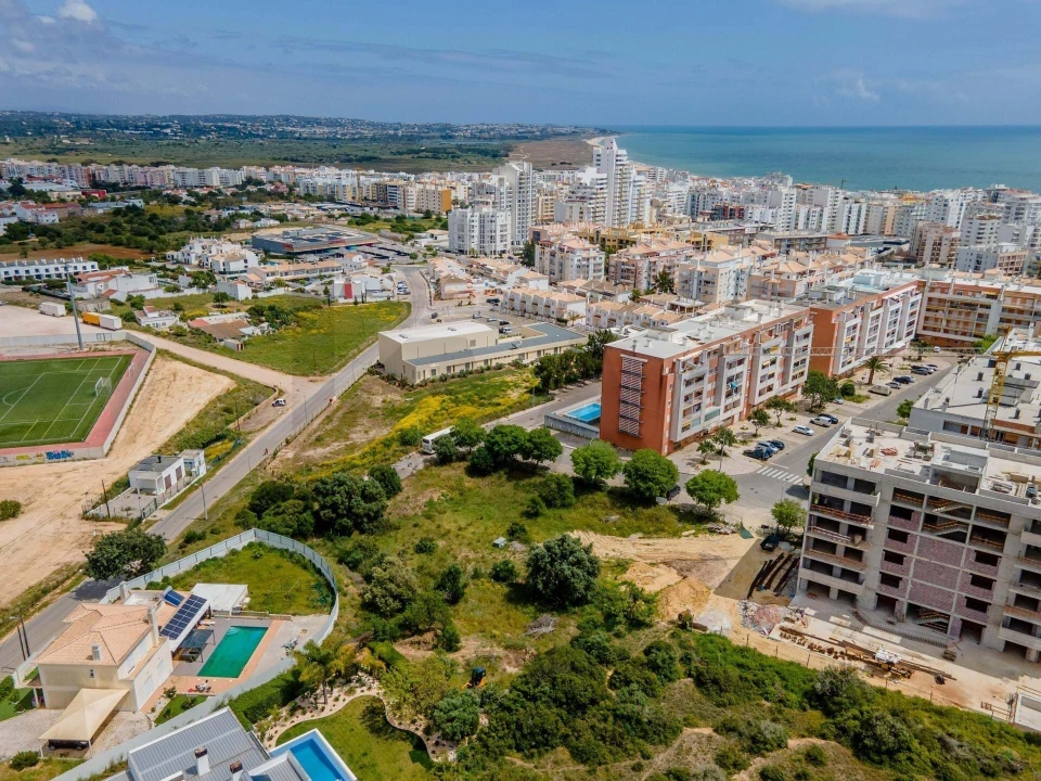Terreno para Venda em Armação de Pera Foto 13