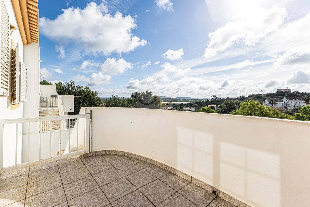 Moradia T4 para Venda em São Silvestre Foto 10