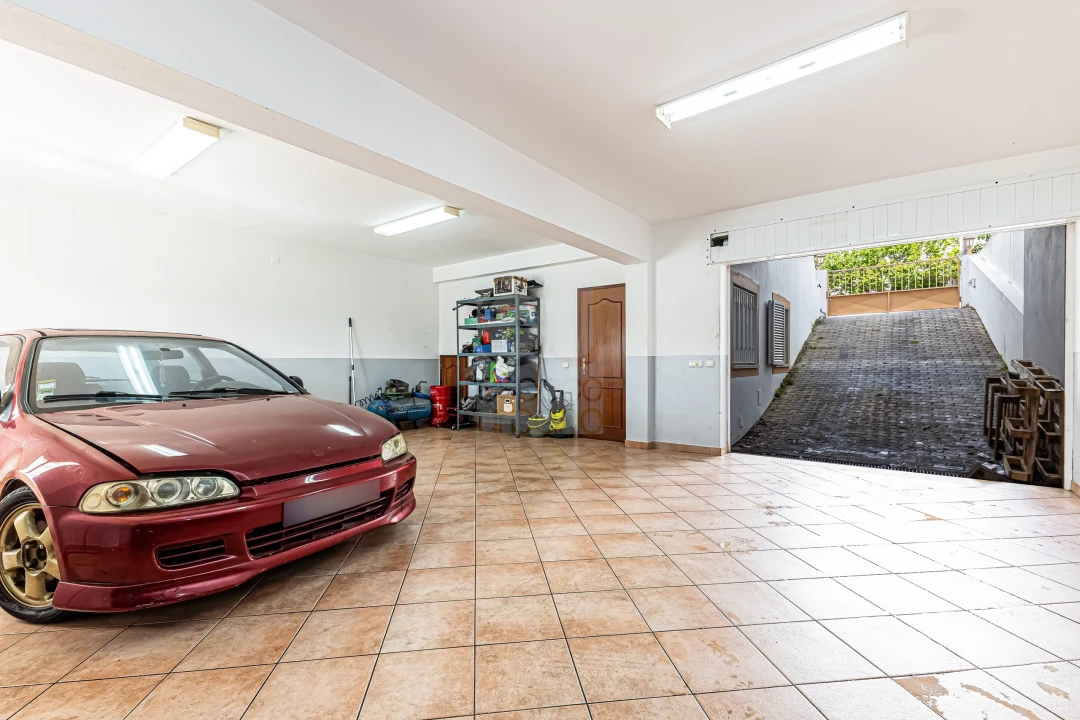 Moradia T4 para Venda em São Silvestre Foto 25