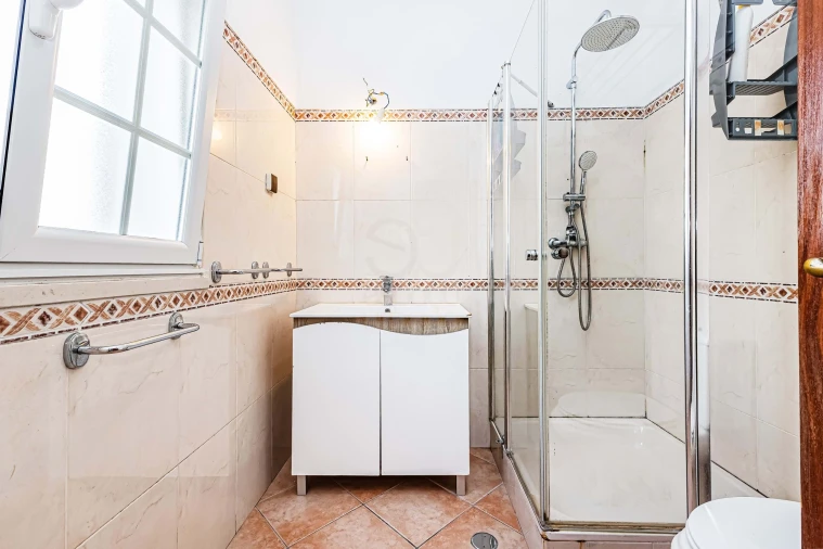 Moradia T4 para Venda em São Silvestre Foto 15