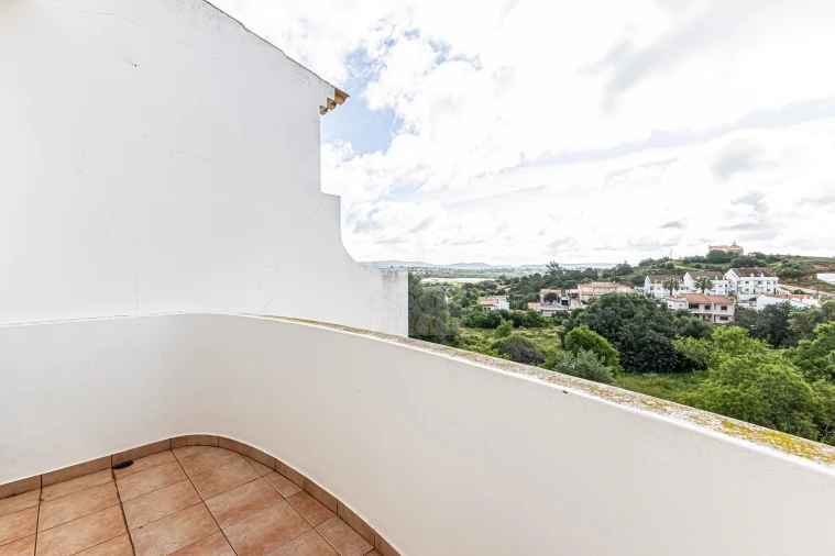 Moradia T4 para Venda em São Silvestre Foto 16