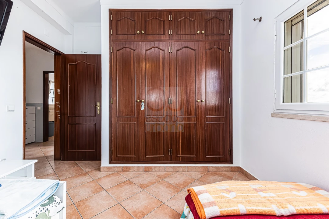 Moradia T4 para Venda em São Silvestre Foto 19