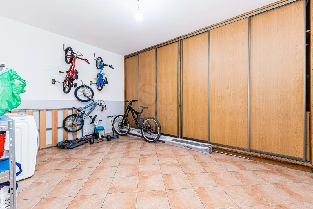 Moradia T4 para Venda em São Silvestre Foto 27