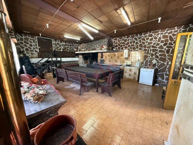 Moradia T6 para Venda em Lordelo Foto 17