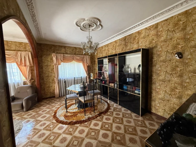 Moradia T6 para Venda em Lordelo Foto 8