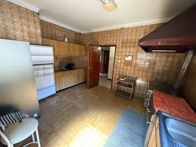 Moradia T6 para Venda em Lordelo Foto 13