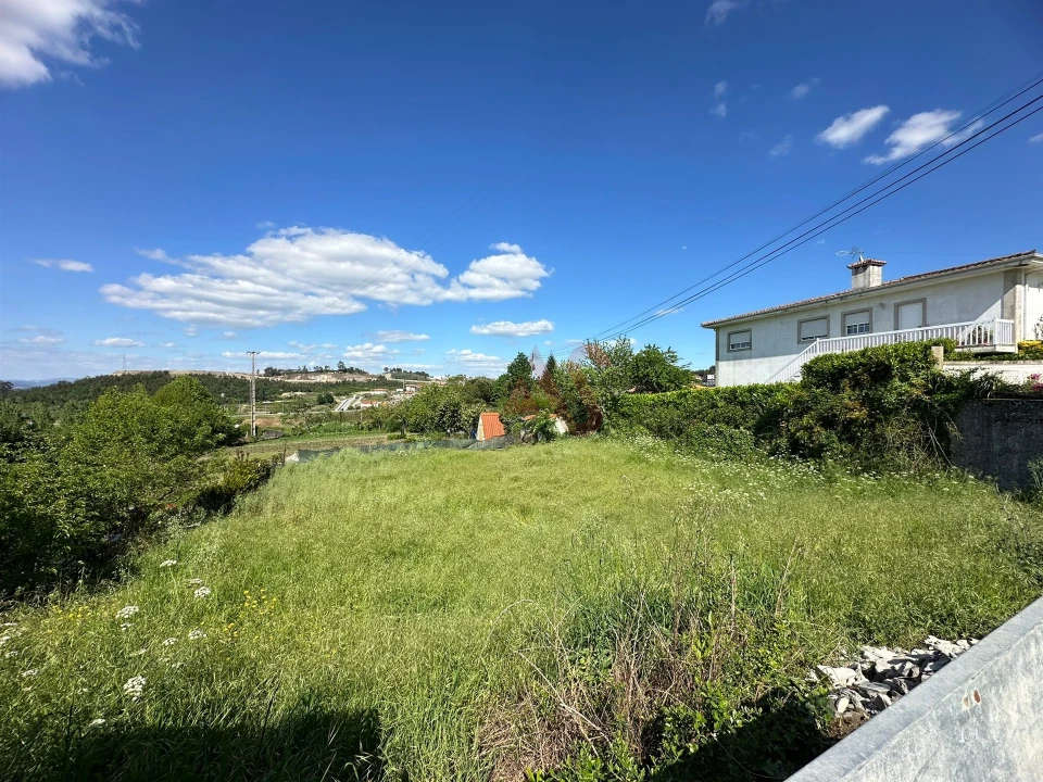 Terreno para Venda em Revinhade Foto 11