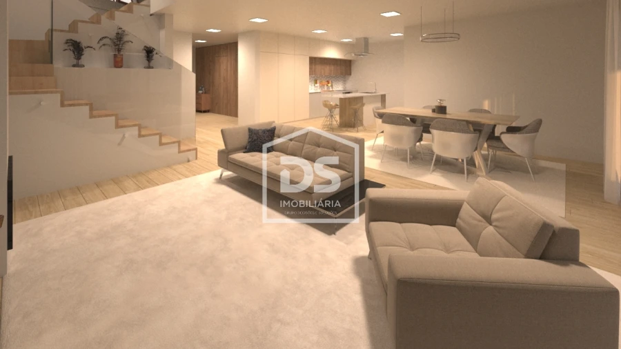 Moradia T4 para Venda em Batalha Foto 4