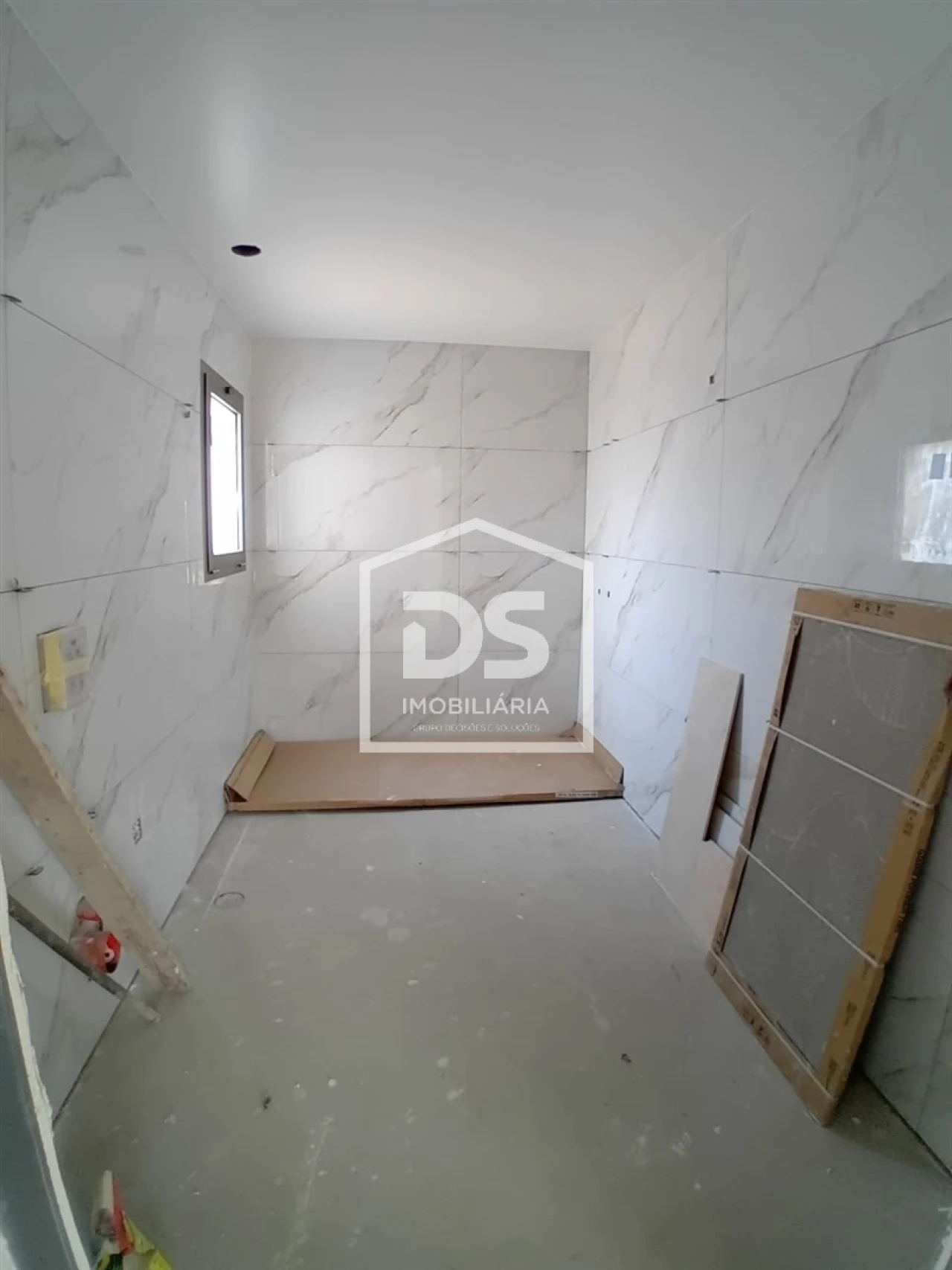 Moradia T4 para Venda em Batalha Foto 11