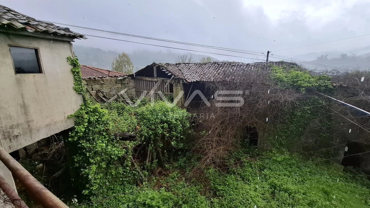 Moradia T0 para Venda em Agrela e Serafão Foto 18