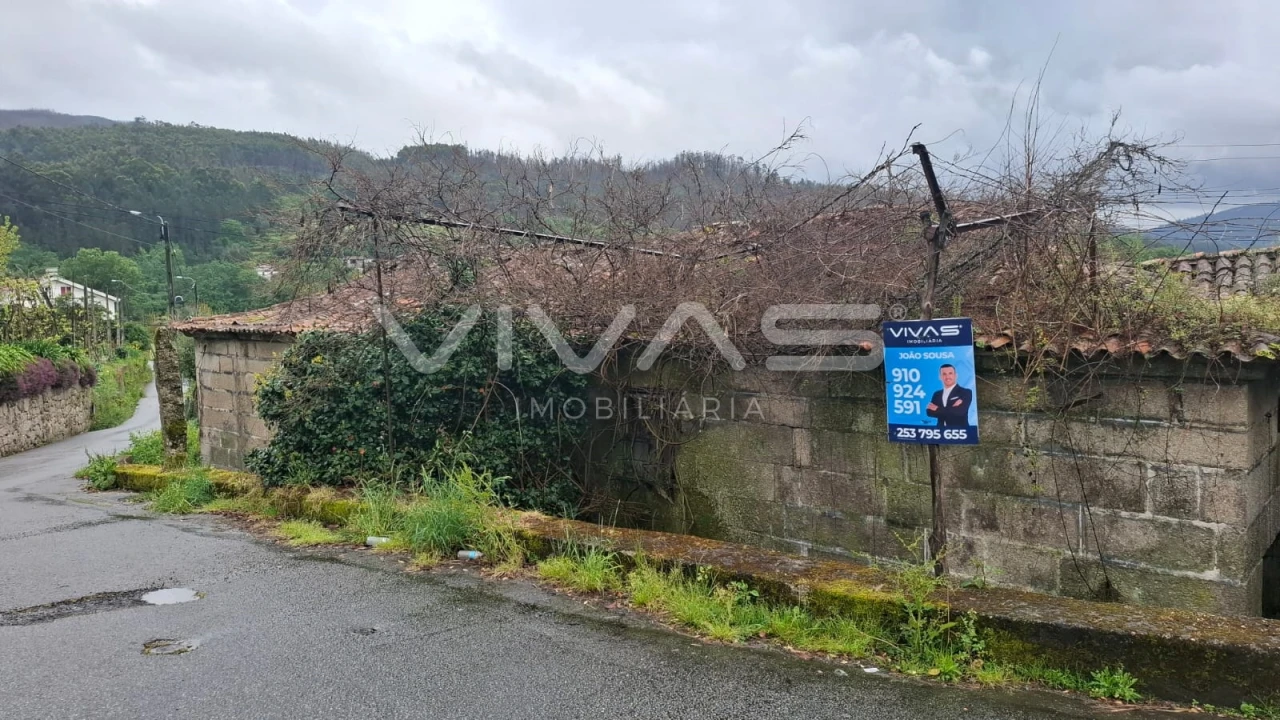 Moradia T0 para Venda em Agrela e Serafão Foto 2