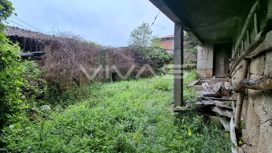 Moradia T0 para Venda em Agrela e Serafão Foto 13