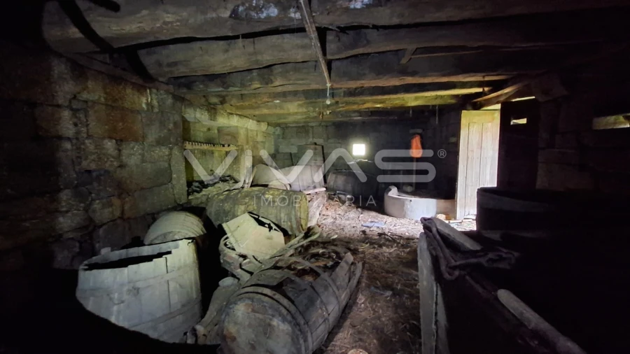 Moradia T0 para Venda em Agrela e Serafão Foto 9