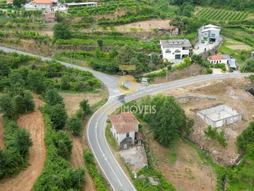 Moradia T3 para Venda em Travanca