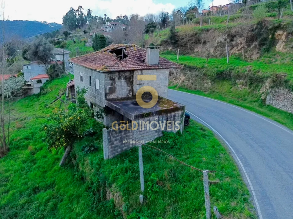 Moradia T3 para Venda em Travanca Foto 14